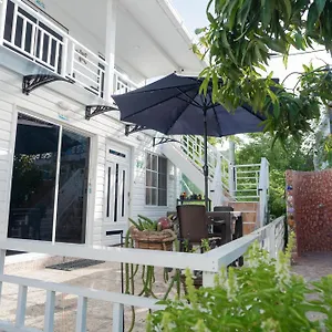Inn Jasmina Place, Franshua