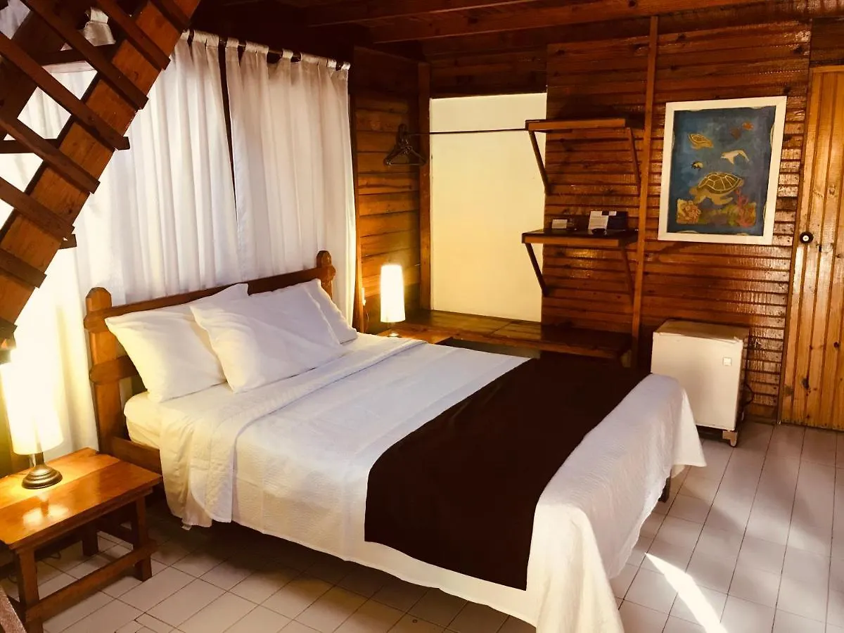 Cabanas Agua Dulce South West Bay 3*,