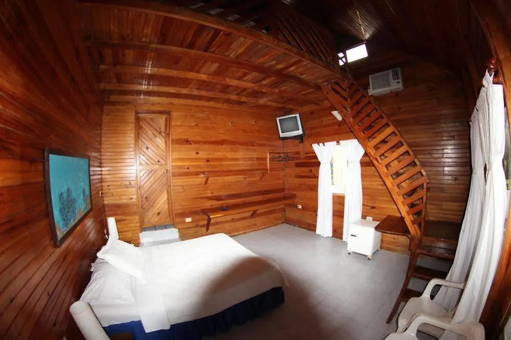 Cabanas Agua Dulce South West Bay فندق